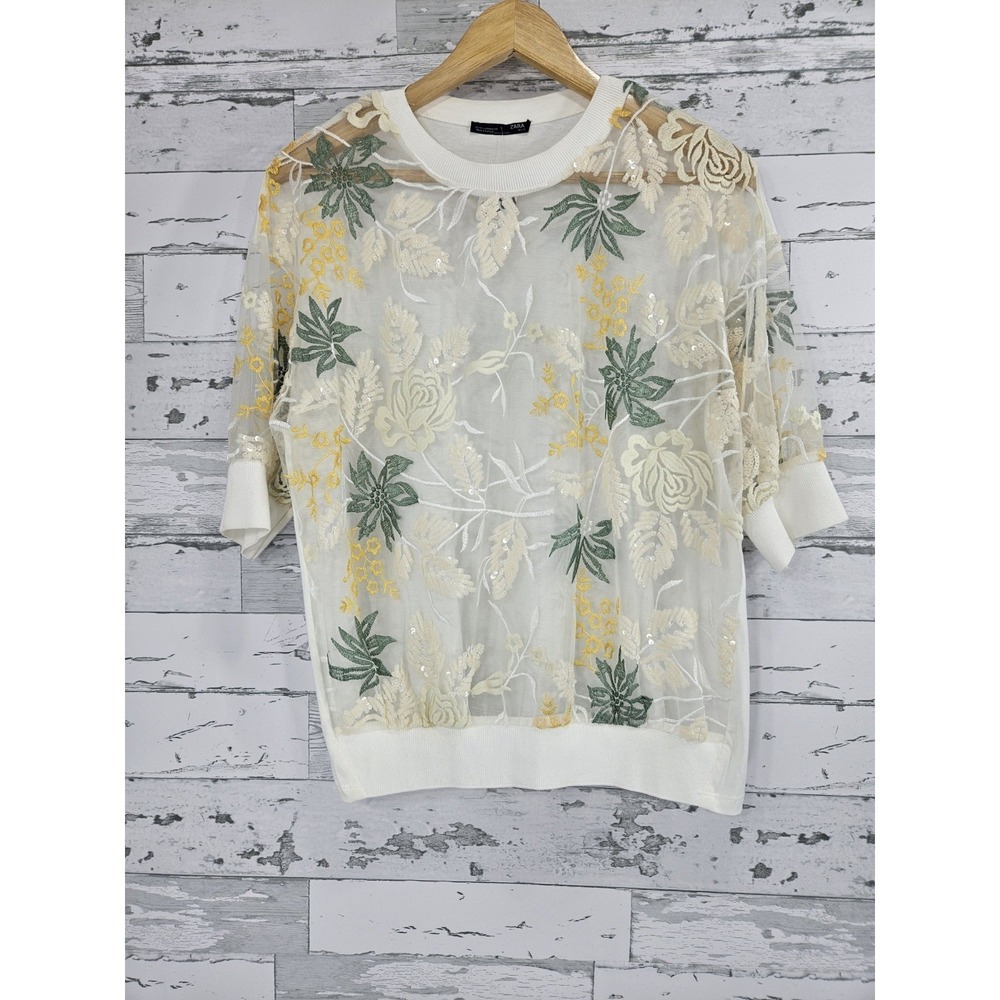 Zara W B White Floral Embroidered Sequin Mesh Knit Top Med Crew Neck Short